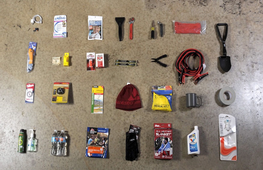 Learn How to Prepare an Emergency Winter Car Kit