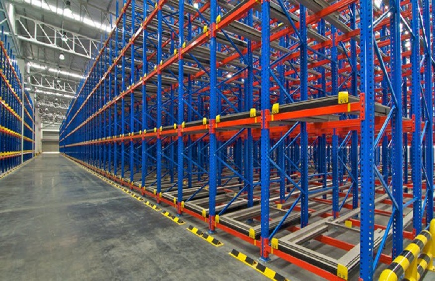 The Benefits of Pallet Racks